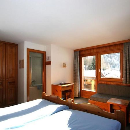 Hotel Garni Les Bouquetins Zinal Εξωτερικό φωτογραφία